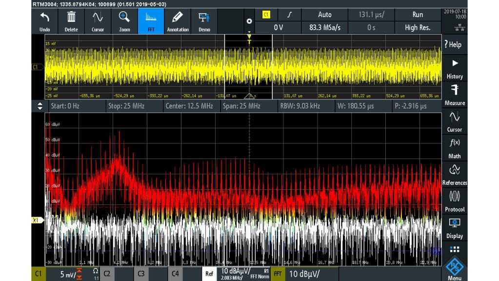 未使用输入滤波器时的 emi 频谱 未使用输入滤波器时的 emi 频谱